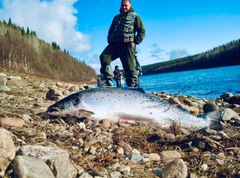 Зимняя и летняя рыбалка в Мурманске