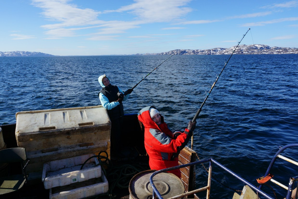 Рыбалка в Мурманске: популярные базы отдыха
