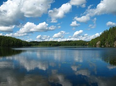 Рыбалка и отдых на озере Ястребиное в Ленинградской области
